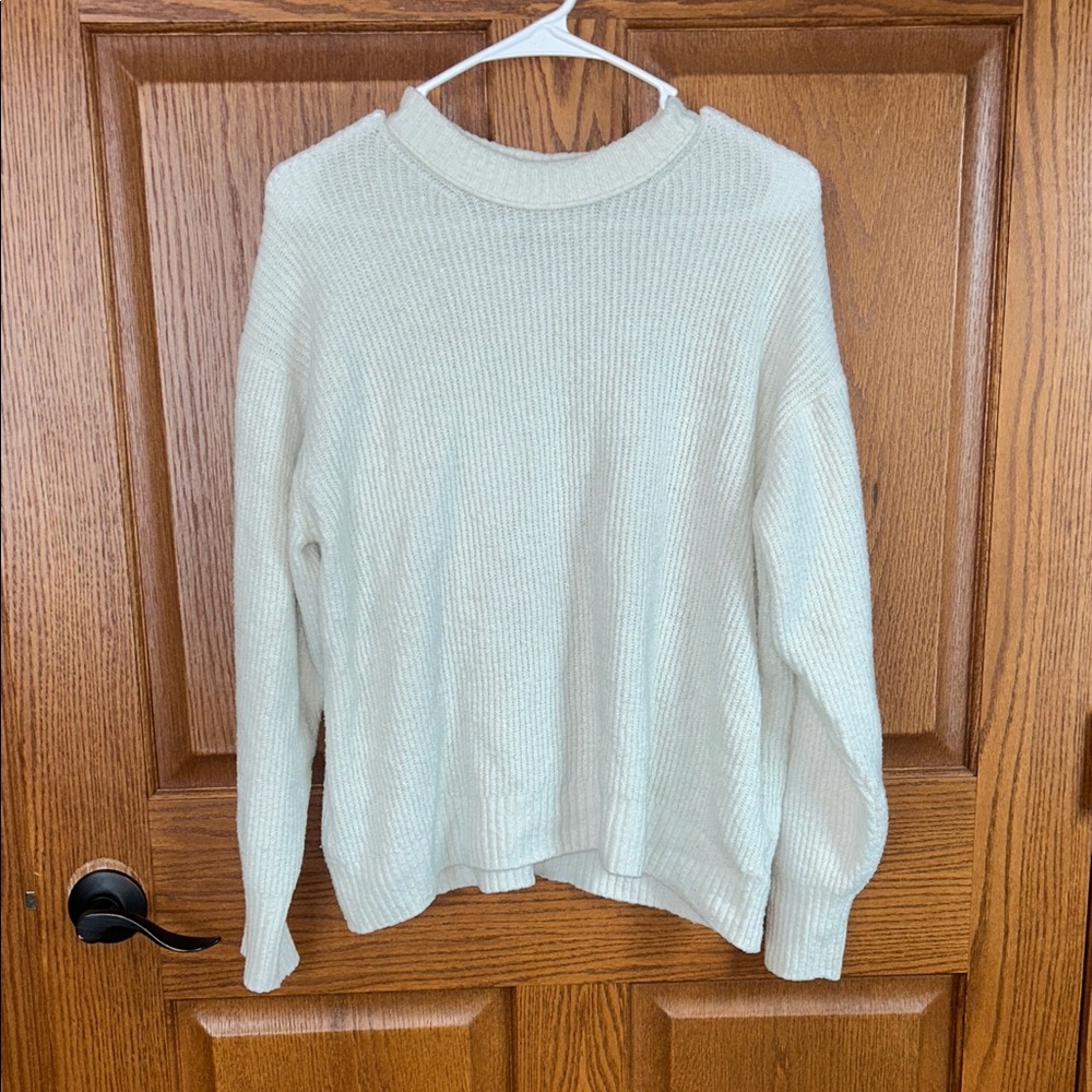 American Eagle Outfitters White Crew Neck Sweater